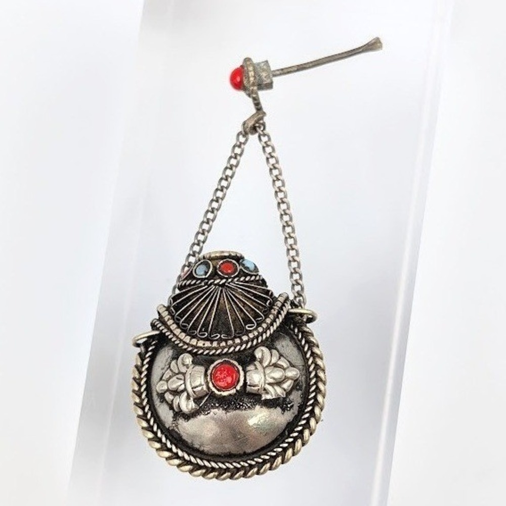 VTG Tibetan Himalayan Snuff Bottle Pendant Silver Tone Intricate - Picture 3 of 13
